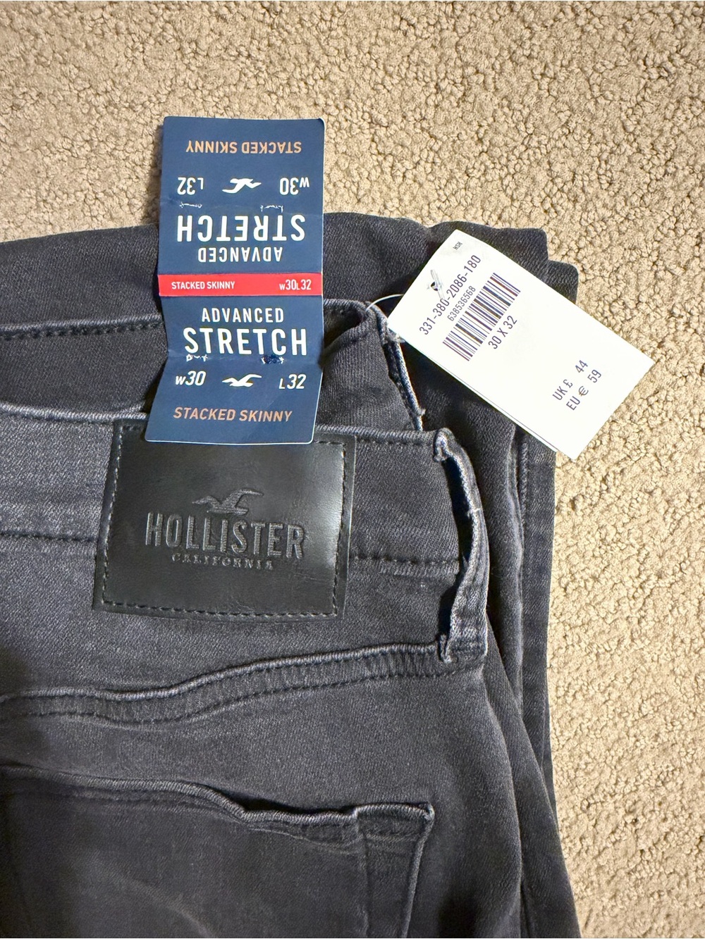 NWT Hollister Men’s Stacked Skinny Jeans in Charcoal 30x32